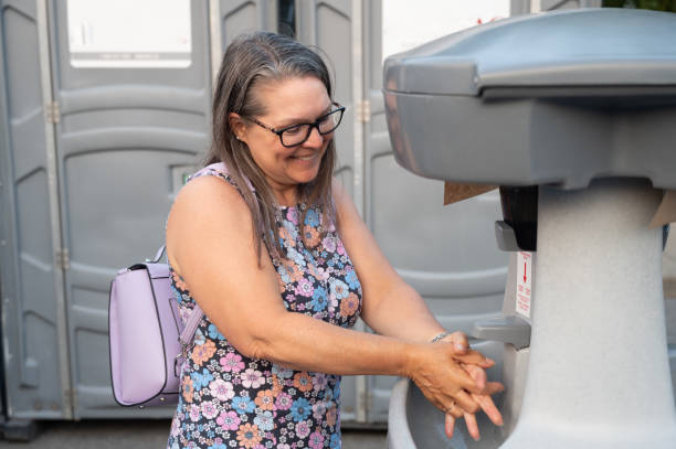 Best High-end porta potty rental  in Hewlett Harbor, NY
